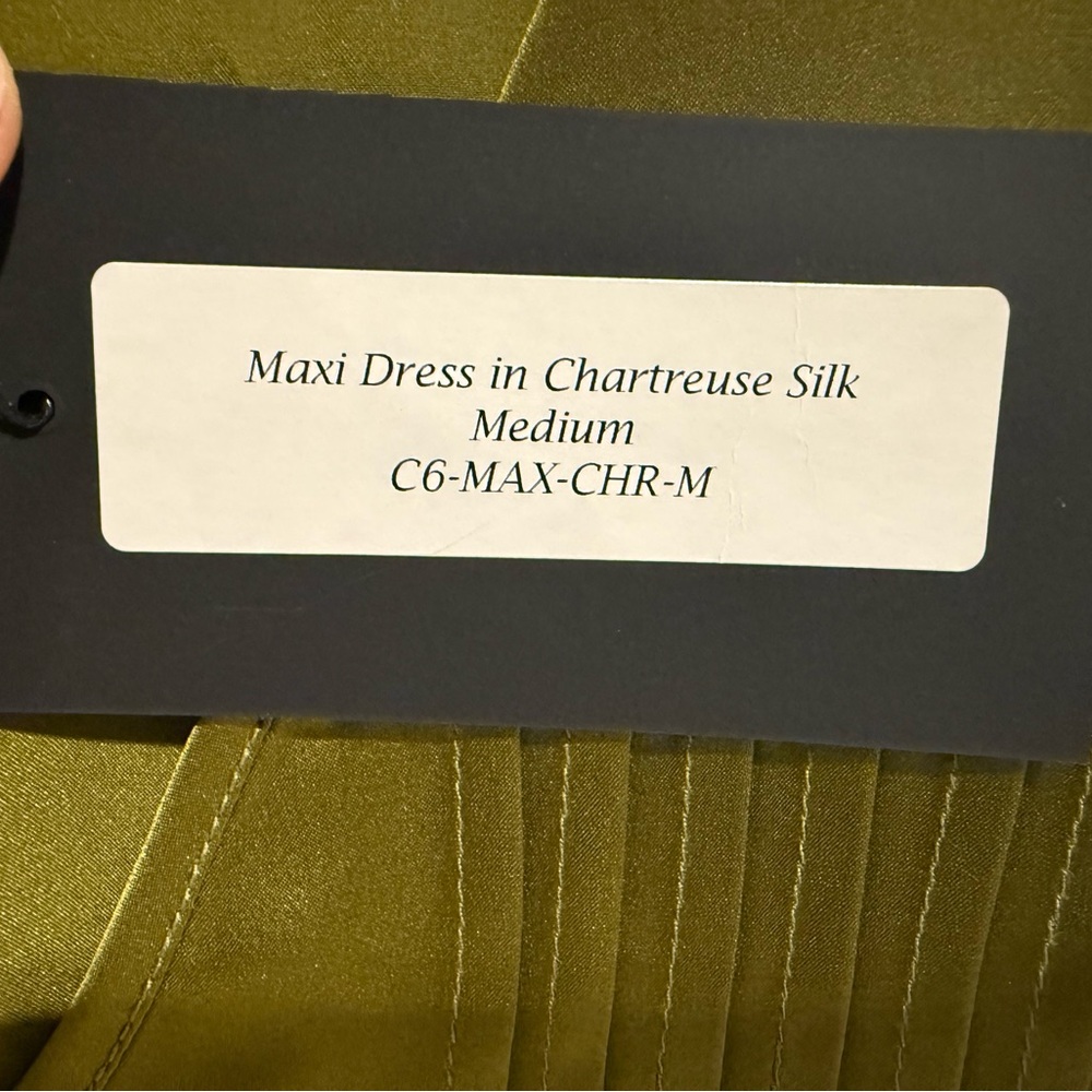 Olive Green Sleeveless Maxi Dress - Picture 3 of 3
